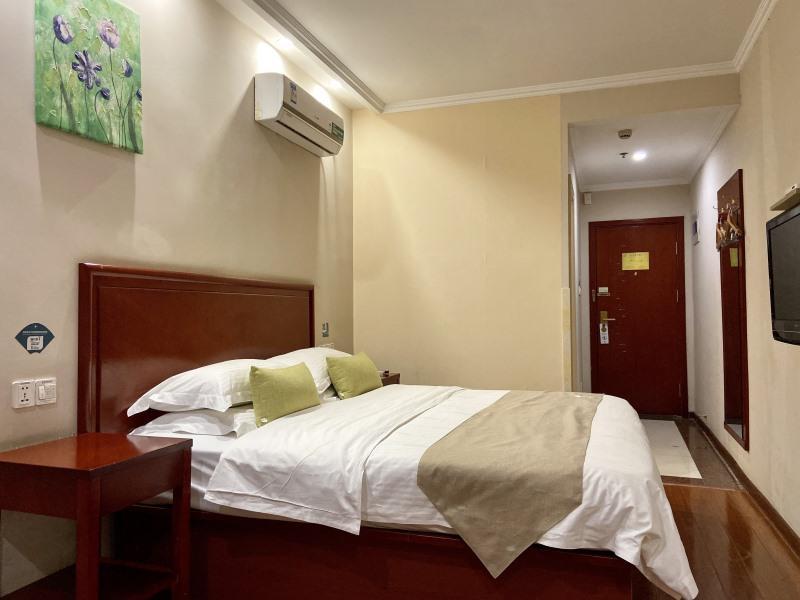 Greentree Inn Shandong Linxi Pingyi Mengyang Road Express Hotel Dış mekan fotoğraf