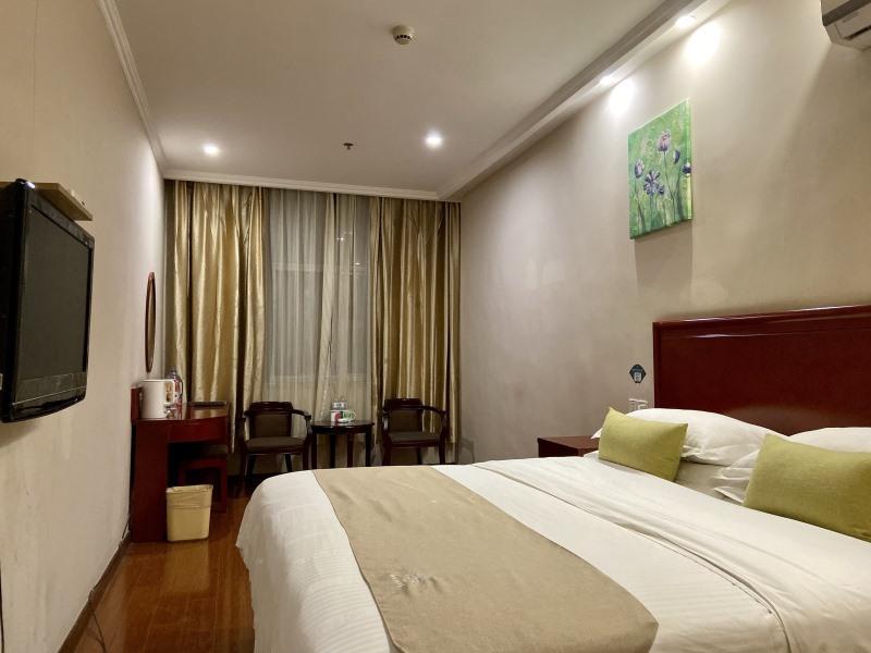 Greentree Inn Shandong Linxi Pingyi Mengyang Road Express Hotel Dış mekan fotoğraf