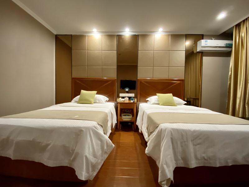 Greentree Inn Shandong Linxi Pingyi Mengyang Road Express Hotel Dış mekan fotoğraf