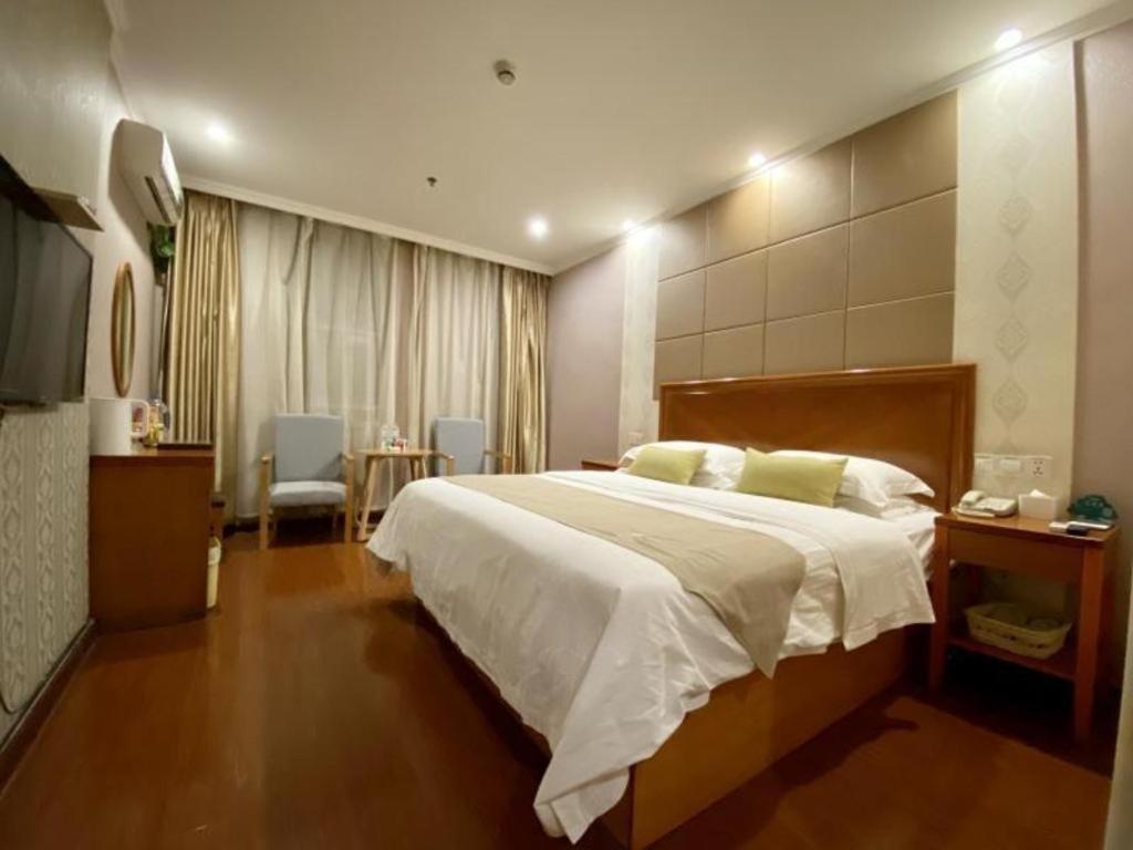 Greentree Inn Shandong Linxi Pingyi Mengyang Road Express Hotel Dış mekan fotoğraf