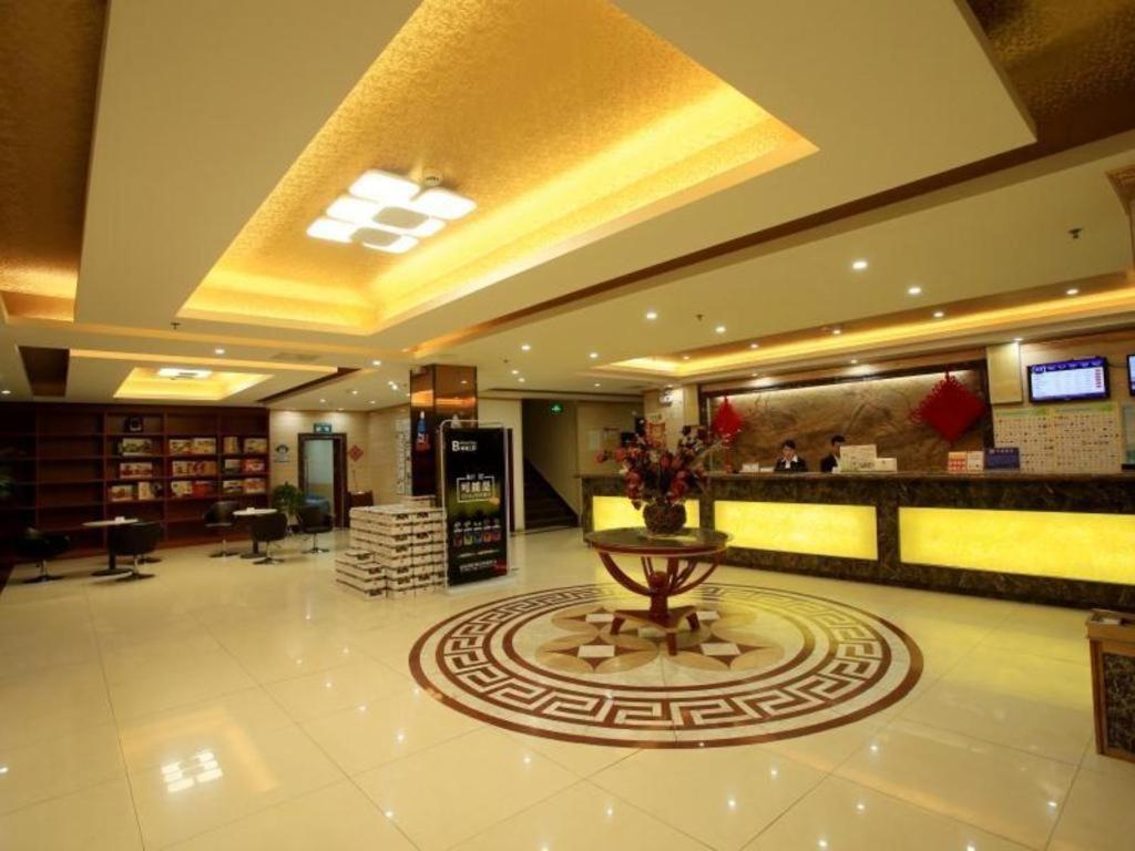 Greentree Inn Shandong Linxi Pingyi Mengyang Road Express Hotel Dış mekan fotoğraf