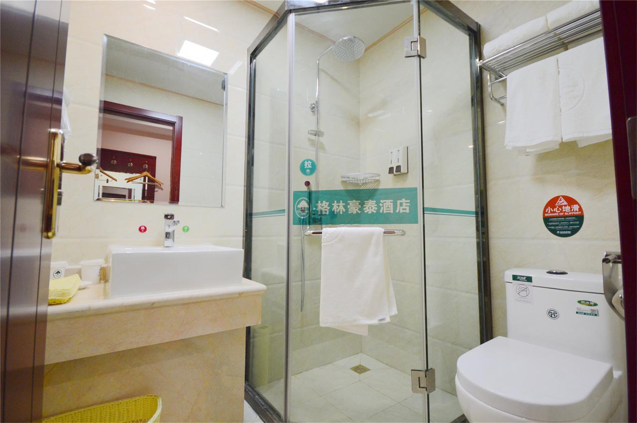 Greentree Inn Shandong Linxi Pingyi Mengyang Road Express Hotel Dış mekan fotoğraf