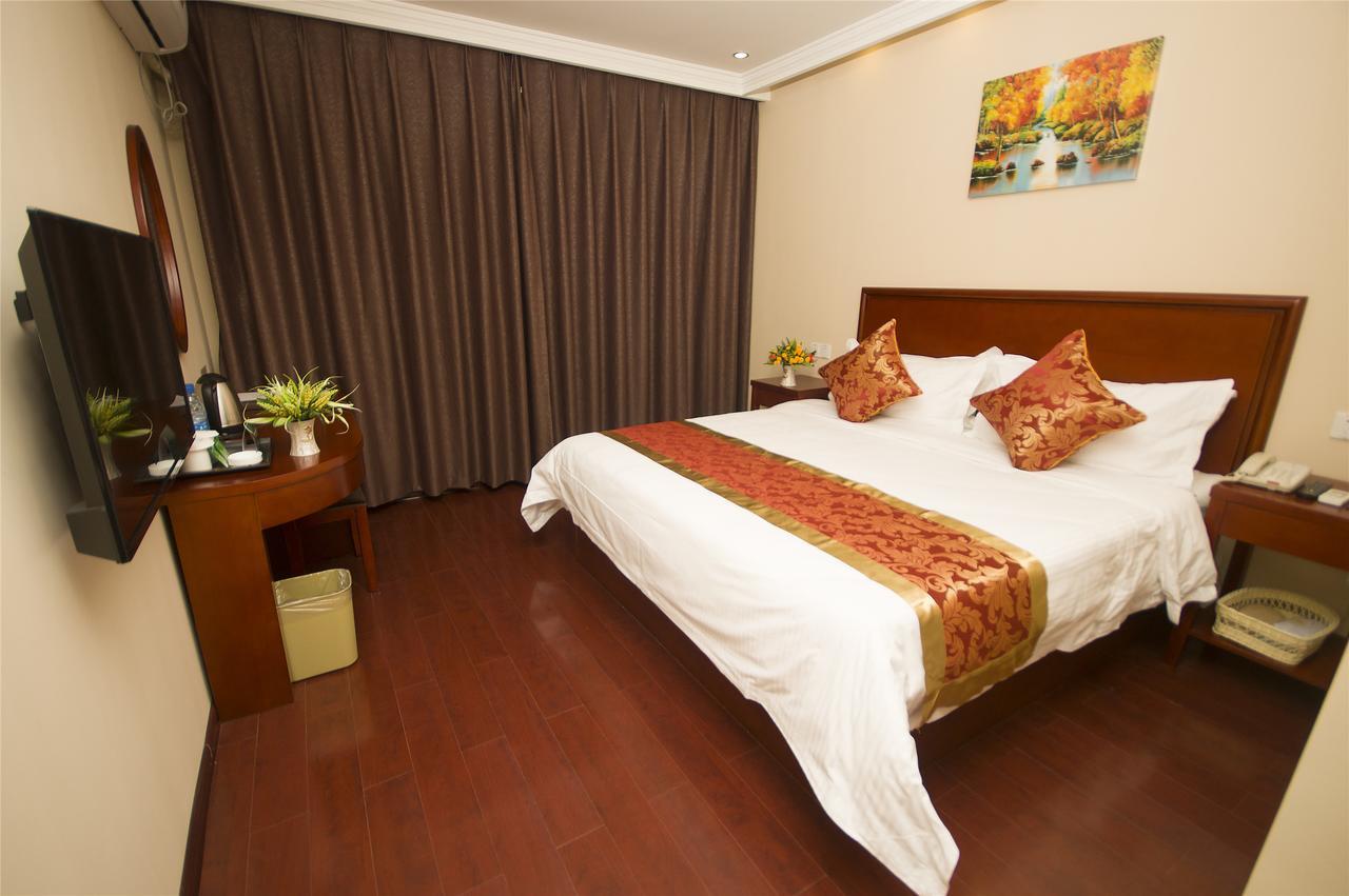 Greentree Inn Shandong Linxi Pingyi Mengyang Road Express Hotel Dış mekan fotoğraf