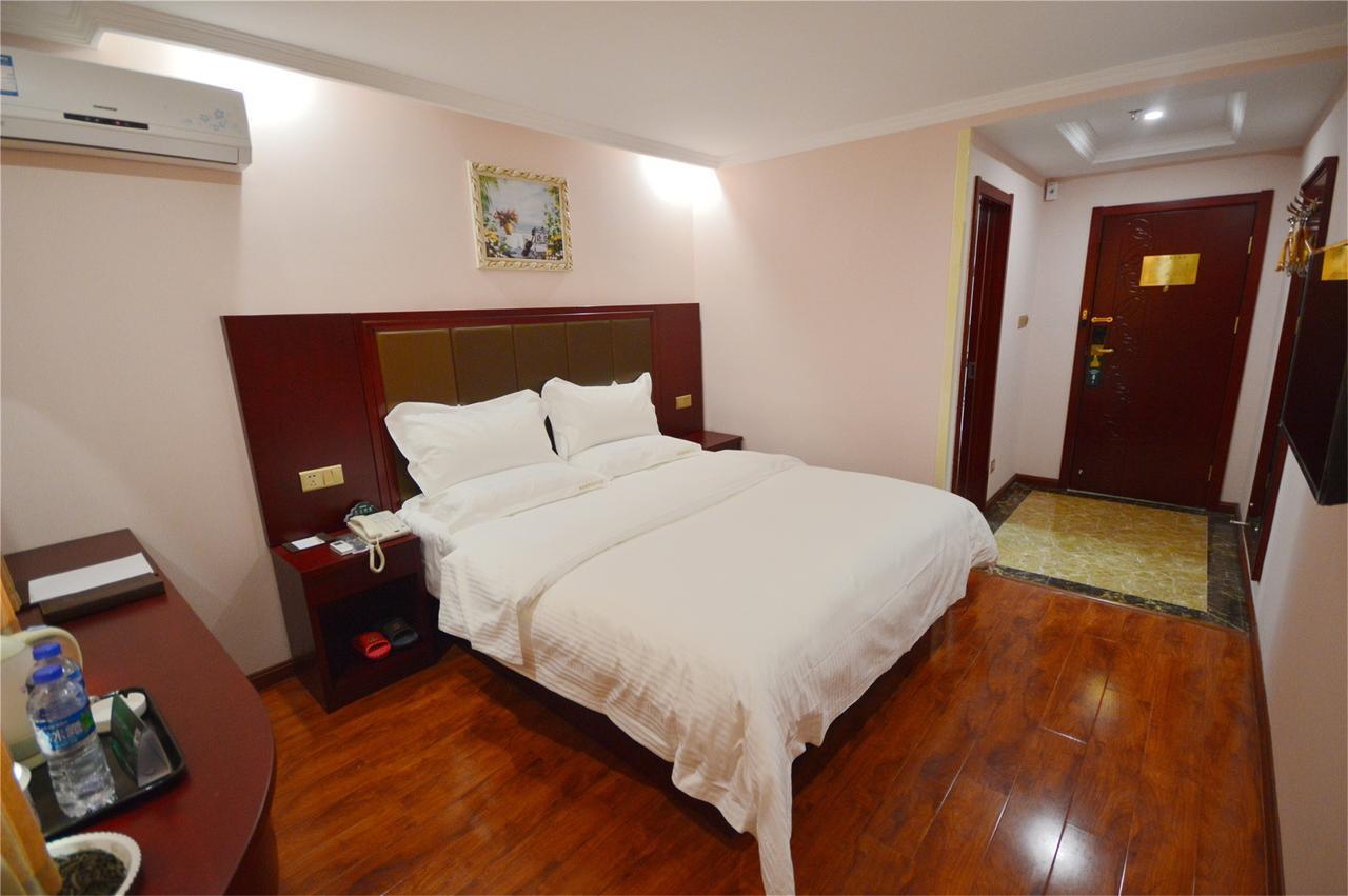 Greentree Inn Shandong Linxi Pingyi Mengyang Road Express Hotel Dış mekan fotoğraf