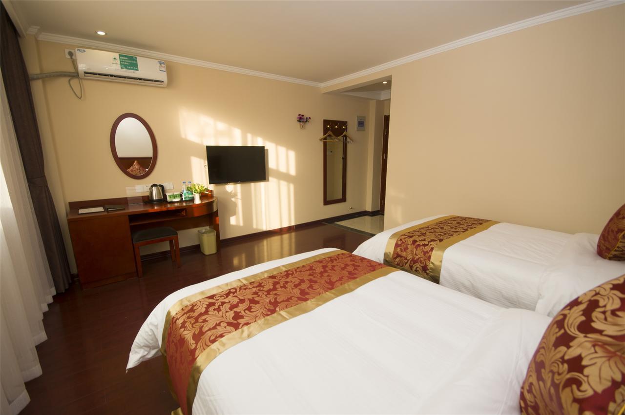 Greentree Inn Shandong Linxi Pingyi Mengyang Road Express Hotel Dış mekan fotoğraf