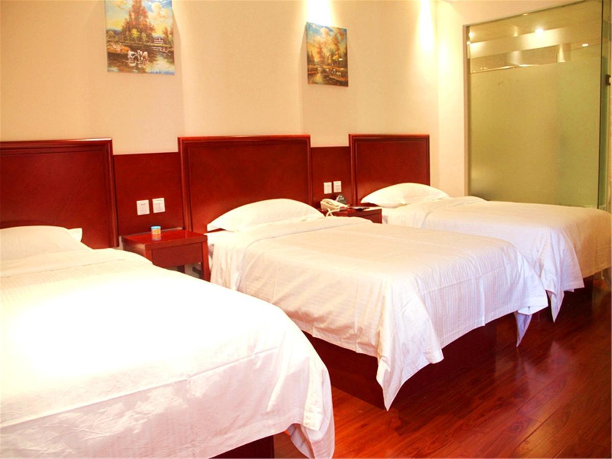Greentree Inn Shandong Linxi Pingyi Mengyang Road Express Hotel Dış mekan fotoğraf
